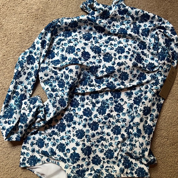 Albionfit SANTORINI LONG SLEEVE RASH GUARD ONE-PIECE SOLD OUT - Picture 5 of 5